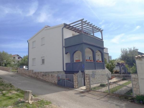 Apartment Anna in Maslenica, near Zadar, with sea view